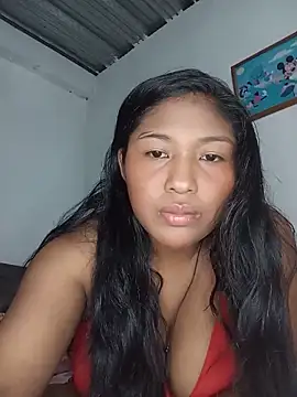 MoonMua online show from 06/17/26, 03:53