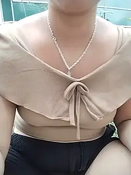 candyyy19 online show from 07/10/26, 10:51