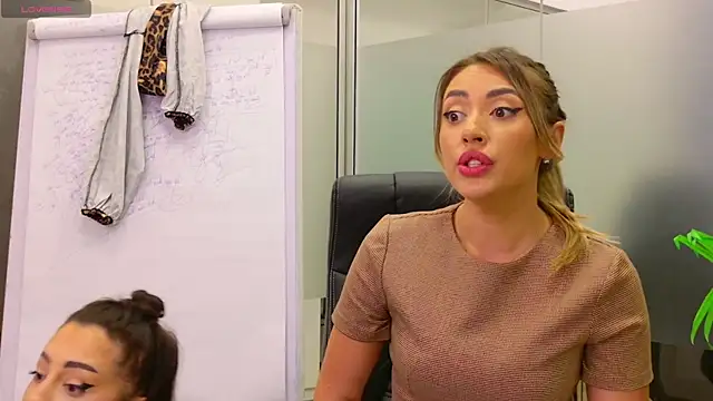 BabesGoWild online show from 03/10/25, 08:23