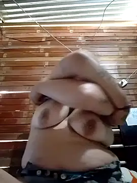 jhoaniita online show from 06/05/26, 01:17