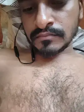 Snapshot of rakfucks chatting on 06/07/26, 03:27 rakfucks online show from 06/07/26, 03:27