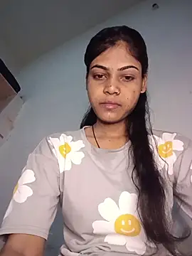 Snapshot of aapki_priya chatting on 06/19/26, 04:39 aapki priya online show from 06/19/26, 04:39