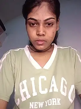 Snapshot of aapki_priya chatting on 06/20/26, 04:48 aapki priya online show from 06/20/26, 04:48