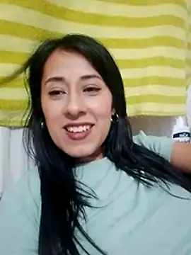 Snapshot of ELY_FE_ chatting on 06/25/26, 02:00 ELY FE online show from 06/25/26, 02:00