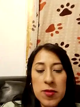 Snapshot of ELY_FE_ chatting on 07/01/26, 02:35 ELY FE online show from 07/01/26, 02:35