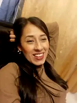 Snapshot of ELY_FE_ chatting on 07/10/26, 01:21 ELY FE online show from 07/10/26, 01:21