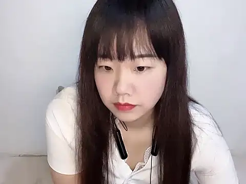 Snapshot of G-nuonuo chatting on 06/21/26, 01:08 G-nuonuo online show from 06/21/26, 01:08