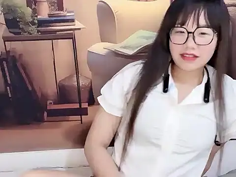 Snapshot of G-nuonuo chatting on 06/25/26, 01:16 G-nuonuo online show from 06/25/26, 01:16