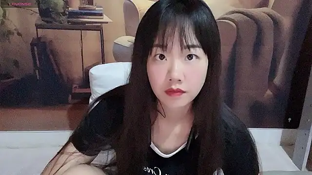 Snapshot of G-nuonuo chatting on 07/01/26, 04:14 G-nuonuo online show from 07/01/26, 04:14