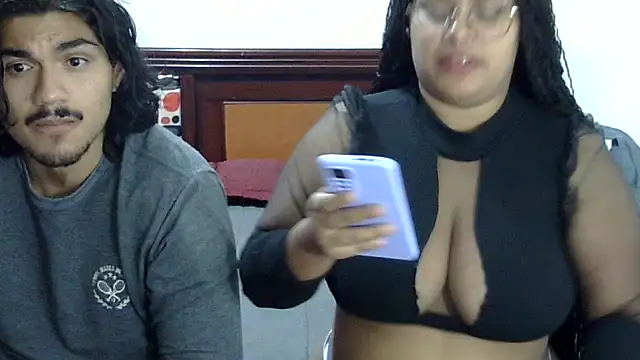 Snapshot of Lolacurly69 chatting on 08/10/26, 01:09 Lolacurly69 online show from 08/10/26, 01:09