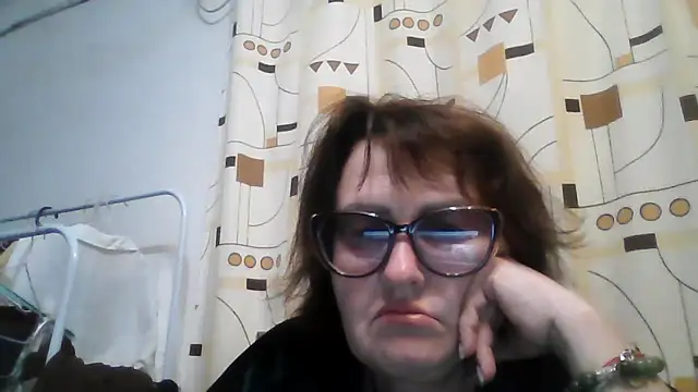 Snapshot of ErikaXShine chatting on 06/15/26, 07:49 ErikaXShine online show from 06/15/26, 07:49