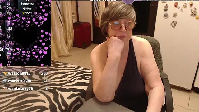 Sharon Amore online show from 07/01/26, 06:40
