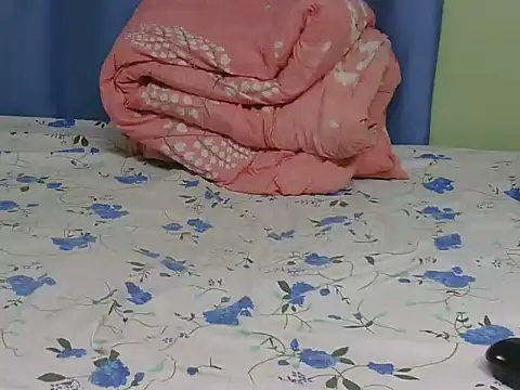 sexxybutty24 online show from 07/17/26, 11:06