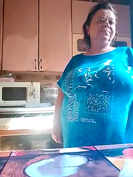 oksana72 online show from 09/25/25, 08:18