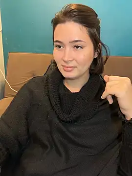 Snapshot of sweetchloe__ chatting on 06/21/26, 04:53 sweetchloe online show from 06/21/26, 04:53