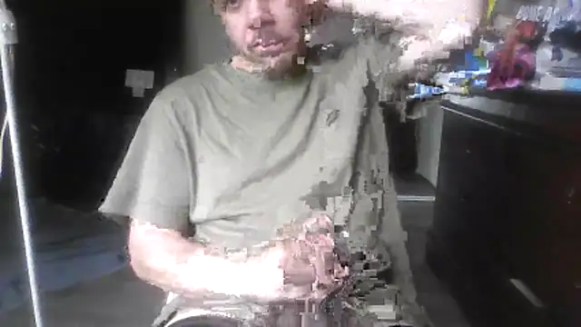 Snapshot of toosexy4myshirt chatting on 06/27/26, 03:06 toosexy4myshirt online show from 06/27/26, 03:06