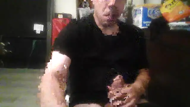 Snapshot of toosexy4myshirt chatting on 06/29/26, 04:19 toosexy4myshirt online show from 06/29/26, 04:19
