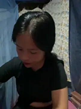 Snapshot of Yin-ri chatting on 06/29/26, 06:52 Yin-ri online show from 06/29/26, 06:52