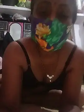 Snapshot of Simi-hot-boudi chatting on 07/13/26, 05:27 Simi-hot-boudi online show from 07/13/26, 05:27