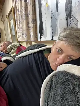 Snapshot of blueiceeyes chatting on 07/08/26, 07:51 blueiceeyes online show from 07/08/26, 07:51