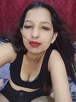 Snapshot of Queen_Rosyy chatting on 07/21/26, 03:09 Queen Rosyy online show from 07/21/26, 03:09