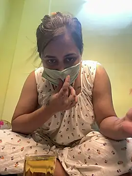 Roshini 06 online show from 06/17/26, 08:43