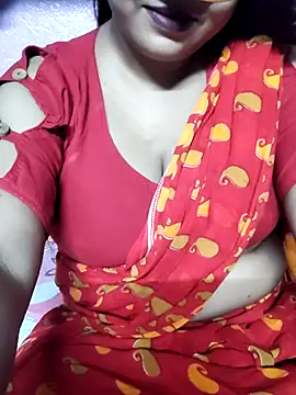 Snapshot of SWEETY-099 chatting on 07/11/26, 03:37 SWEETY-099 online show from 07/11/26, 03:37