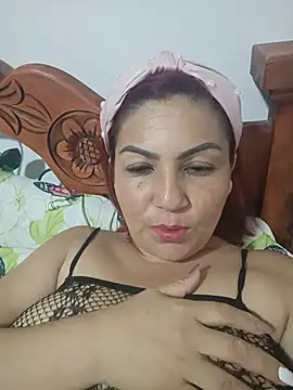 Snapshot of Agata_Traviesa chatting on 07/21/26, 01:08 Agata Traviesa online show from 07/21/26, 01:08
