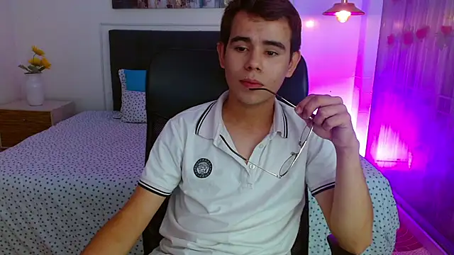 Snapshot of jack__tomas chatting on 06/09/26, 03:12 jack tomas online show from 06/09/26, 03:12