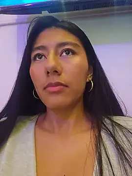 Snapshot of Carla_Alvez chatting on 07/11/26, 04:04 Carla Alvez online show from 07/11/26, 04:04