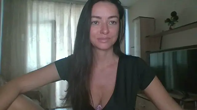 Snapshot of Mia_Salamanka chatting on 08/06/26, 07:21 Mia Salamanka online show from 08/06/26, 07:21