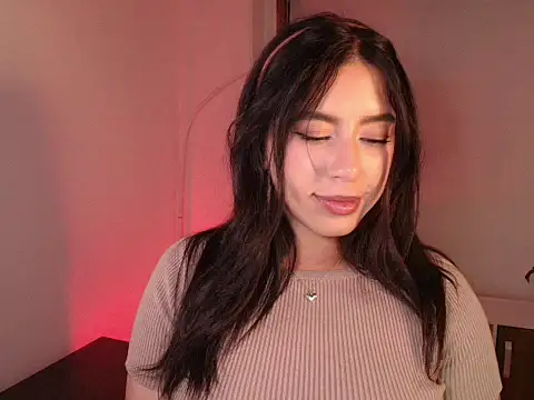 Snapshot of Isa_vargas_ chatting on 07/22/26, 12:35 Isa vargas online show from 07/22/26, 12:35