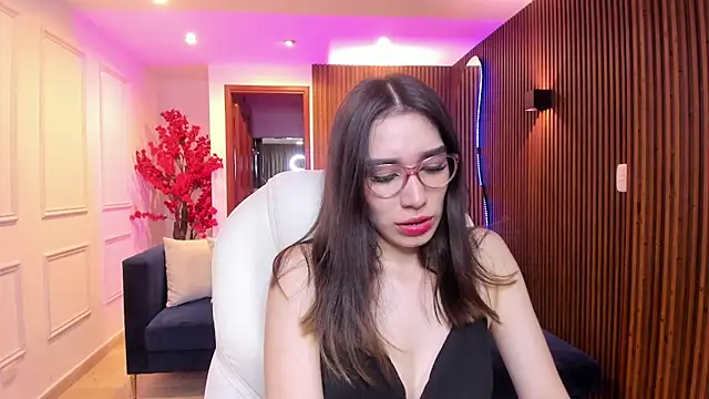Snapshot of Emma_caarter_ chatting on 07/30/26, 03:27 Emma caarter online show from 07/30/26, 03:27