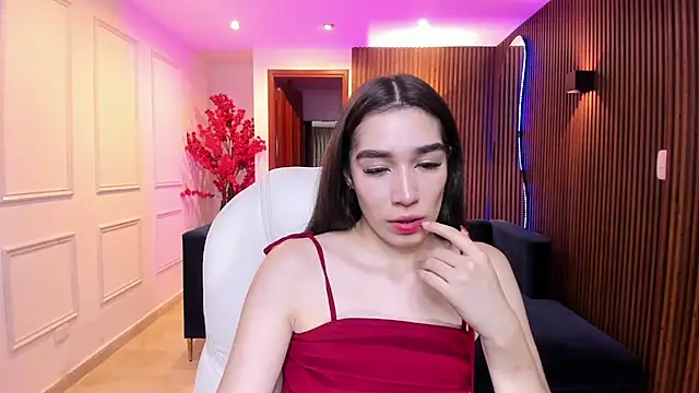 Snapshot of Emma_caarter_ chatting on 08/01/26, 03:17 Emma caarter online show from 08/01/26, 03:17