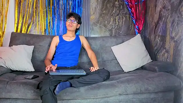 Snapshot of Noha_King chatting on 06/25/26, 08:02 Noha King online show from 06/25/26, 08:02