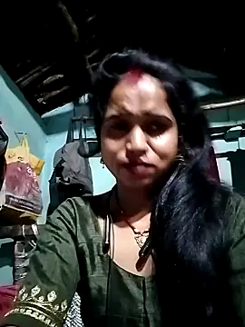 Snapshot of Cut_simran56 chatting on 06/18/26, 05:06 Cut simran56 online show from 06/18/26, 05:06