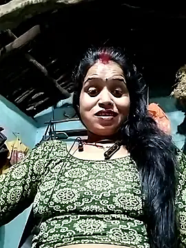 Snapshot of Cut_simran56 chatting on 06/22/26, 05:43 Cut simran56 online show from 06/22/26, 05:43