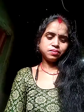 Snapshot of Cut_simran56 chatting on 06/26/26, 08:30 Cut simran56 online show from 06/26/26, 08:30