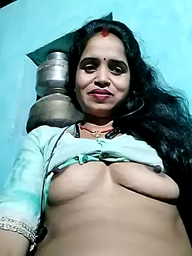 Snapshot of Cut_simran56 chatting on 07/09/26, 11:47 Cut simran56 online show from 07/09/26, 11:47