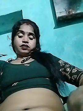 Snapshot of Cut_simran56 chatting on 07/24/26, 04:38 Cut simran56 online show from 07/24/26, 04:38