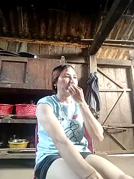 Snapshot of Seiciz chatting on 06/14/26, 05:31 Seiciz online show from 06/14/26, 05:31