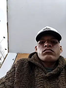 Snapshot of Juniorluzardo chatting on 06/10/26, 08:08 Juniorluzardo online show from 06/10/26, 08:08