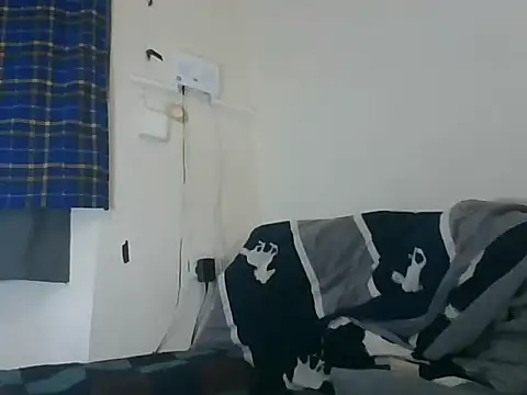 Snapshot of rebelrosek chatting on 06/28/26, 03:40 rebelrosek online show from 06/28/26, 03:40
