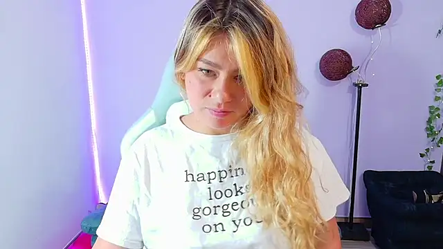 Snapshot of Sam_sexual_enjoyment chatting on 07/07/26, 07:23 Sam sexual enjoyment online show from 07/07/26, 07:23