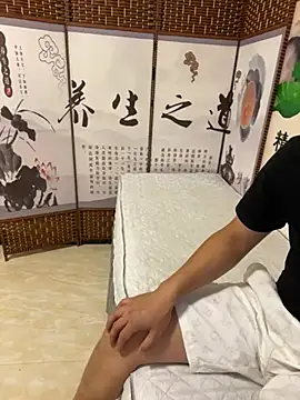 Snapshot of qujing002 chatting on 07/20/26, 01:46 qujing002 online show from 07/20/26, 01:46