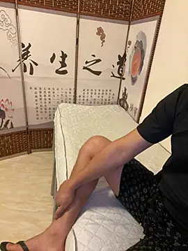 Snapshot of qujing002 chatting on 07/29/26, 02:15 qujing002 online show from 07/29/26, 02:15