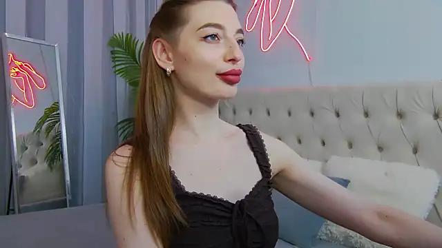 Snapshot of NicolSkye chatting on 06/12/26, 01:54 NicolSkye online show from 06/12/26, 01:54