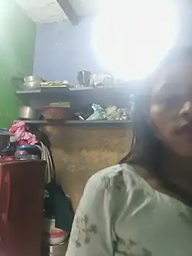 Snapshot of Cute_Merry__ chatting on 06/20/26, 05:43 Cute Merry online show from 06/20/26, 05:43
