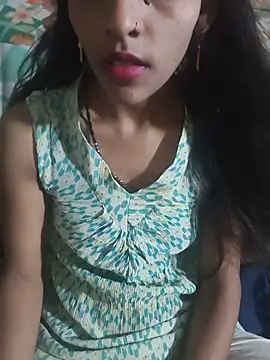 Snapshot of Cute_Merry__ chatting on 07/20/26, 05:11 Cute Merry online show from 07/20/26, 05:11