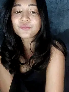 Snapshot of Rayya_4yy chatting on 07/06/26, 01:41 Rayya 4yy online show from 07/06/26, 01:41